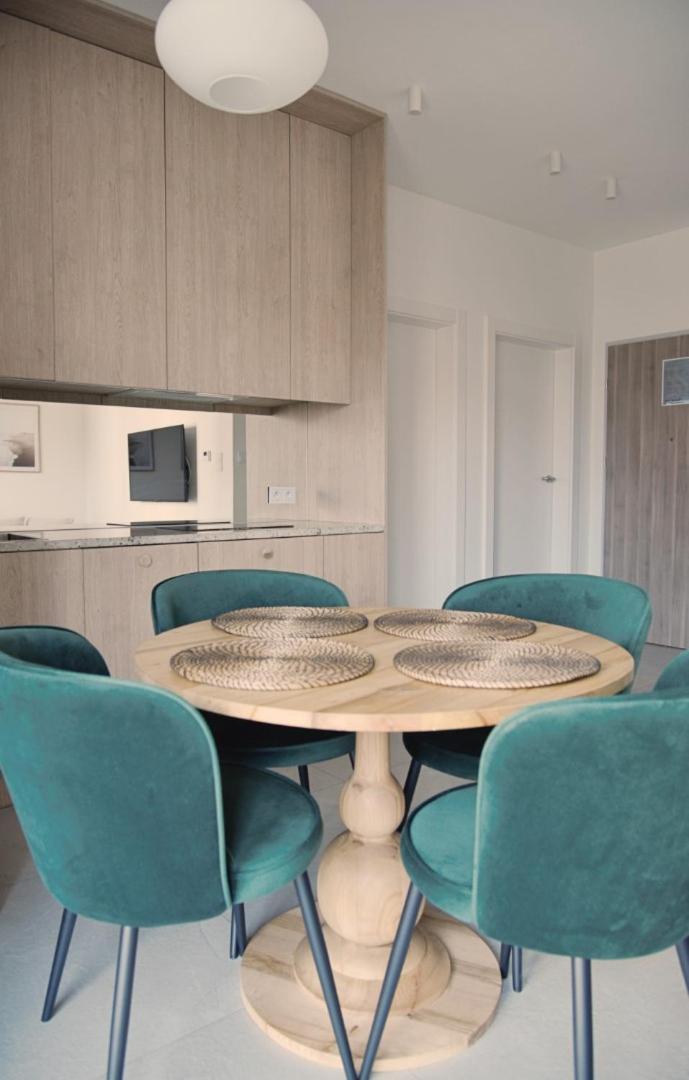 Rewal -2 Bedroom- Premium Baltic Apartment With Spa Access ภายนอก รูปภาพ